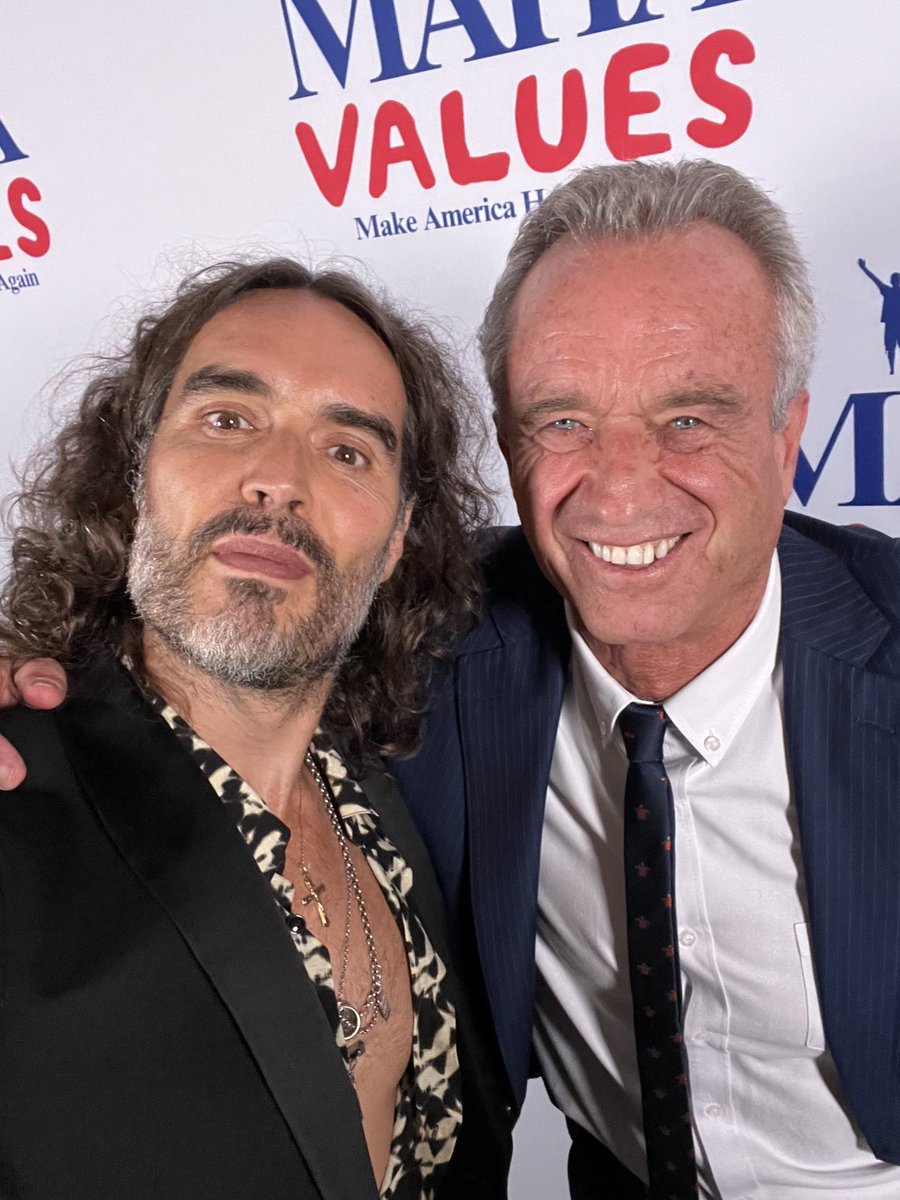 rustyrockets's tweet image. Just heard ⁦@RobertKennedyJr⁩ describe how he will revolutionize American Healthcare and annihilate big pharma. No wonder he is censored and attacked. He could truly change America.