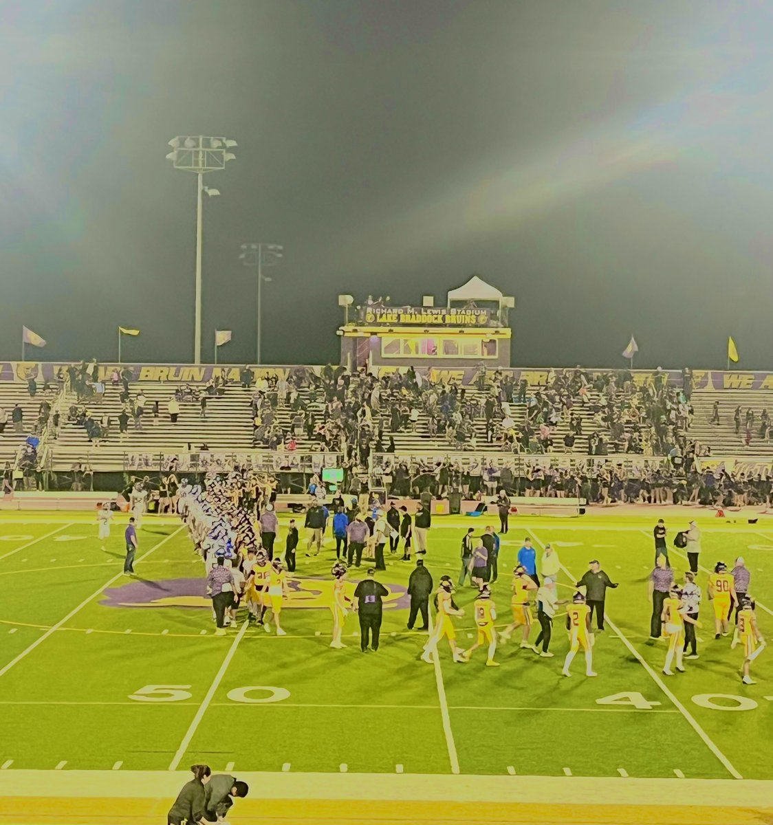 Here are my Top Performers from the <a href="/FairfaxLionsFB/">Fairfax HS Football</a> v <a href="/LakeBraddockFB/">Lake Braddock 🏈</a> game this past weekend🏈🔥

<a href="/bordeaux_jt/">JT Bordeaux</a> 
<a href="/Payton_Holmes20/">Payton Holmes</a> 
<a href="/xavier_main/">Xavier Main</a> 
<a href="/PaneTrent/">Trent Pane</a> 
<a href="/nickmrad1/">Nick Mrad</a> 
<a href="/Amin3Moumen/">Amin Moumen</a> 
<a href="/HarryMaltese/">Harry Maltese</a> 
<a href="/davontolson52/">Davon Tolson</a> 
<a href="/PennMorris06/">Penn Morris</a>