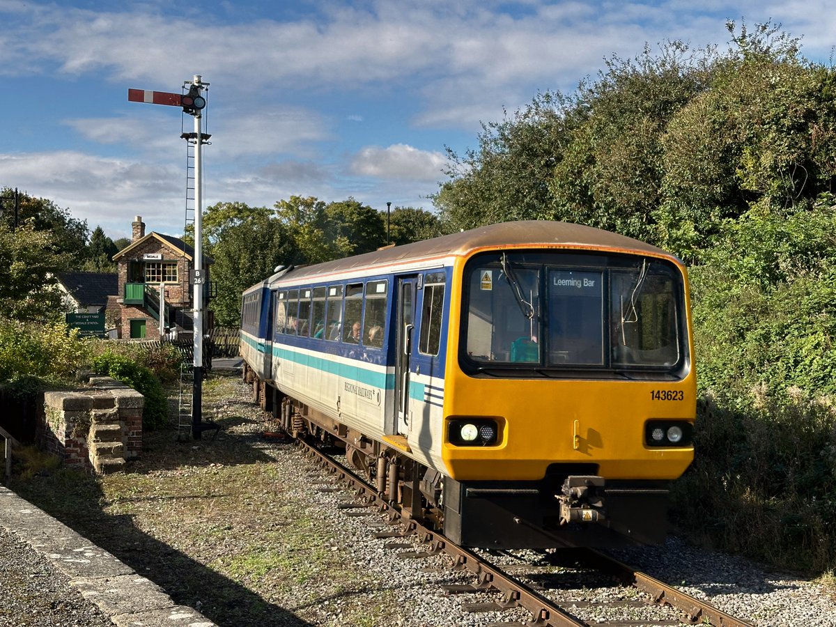 WensleydaleRail's tweet image. Thanks to our valued shareholders &amp;amp; Trust members who attended our AGMs in Bedale. We finished the day with a trip to Leyburn on our #class143 and a chance to chat further about our #railway &amp;amp; plans.

📸 Nick Keegan

 #wensleydalerailway #yorkshire #yorkshiredales