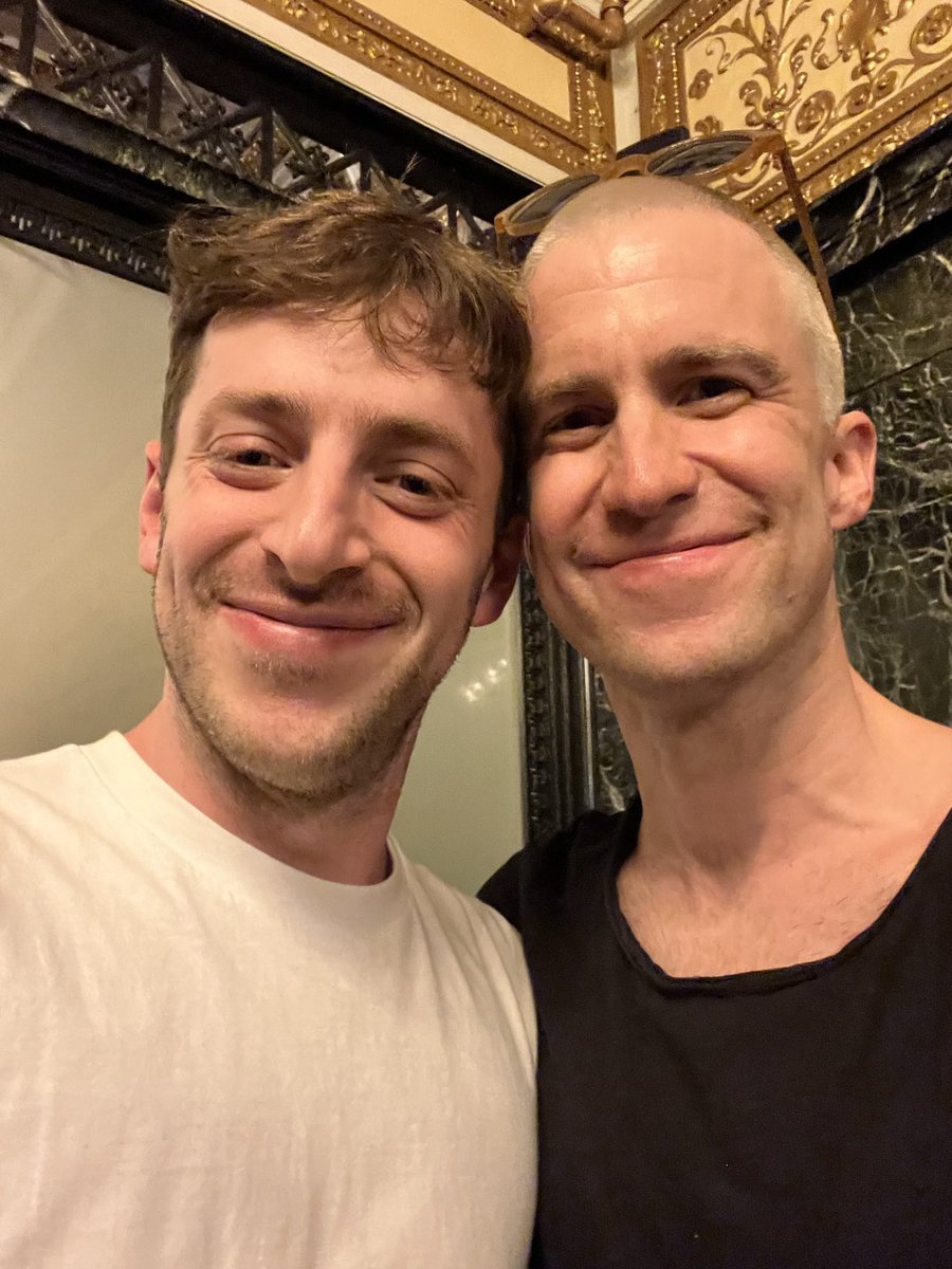 AlexEdelman's tweet photo. Gavin Creel was perfect friend, peer, role model, advice giver, confidant, cheerleader and a transcendent talent and nothing anyone says can do justice to how brilliant he was.

Devastated. https://t.co/LDKocswxcC