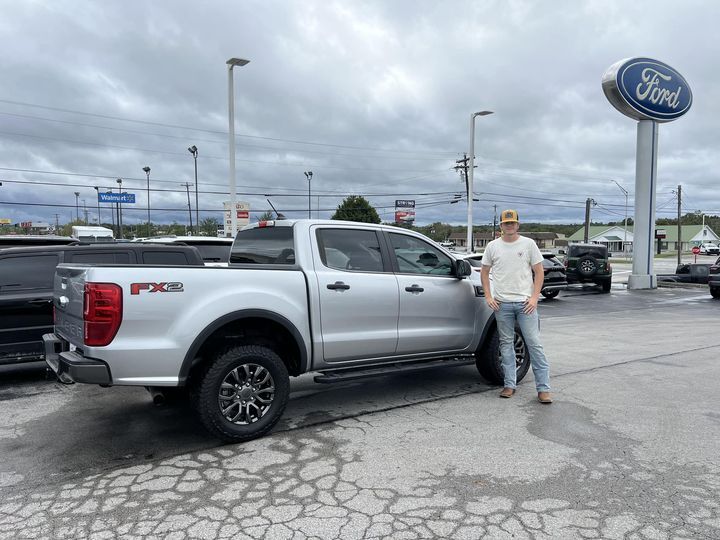 Malachi Ray would like to give a great big THANK YOU to Dalton Copeland of Crossville.TN.on the purchase of his 2021 Ford Ranger!!
#FordRanger #HomeoftheCarDoc #CrossvilleTN