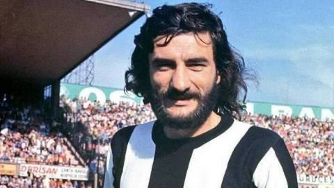 HAKEM GOLÜNÜ MÜ VERMEDİ? BİR DAHA ATACAKSIN!
SEN BEŞİKTAŞ'SAN HAKEMİ DE YENECEKSİN!