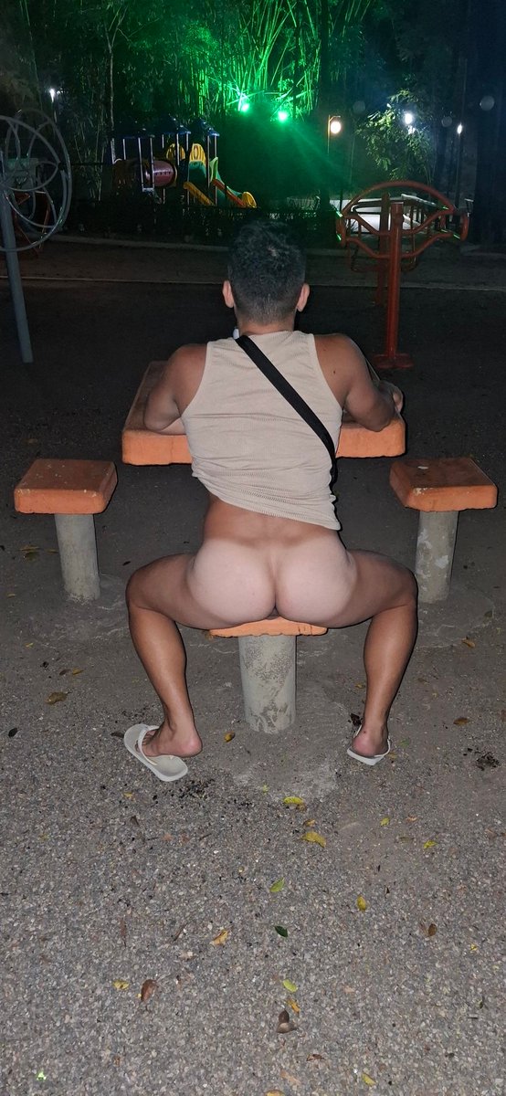 safado_bundudo's tweet photo. Em algum parque ...

https://t.co/aF0cKbGblg https://t.co/2xMyi4S6o5