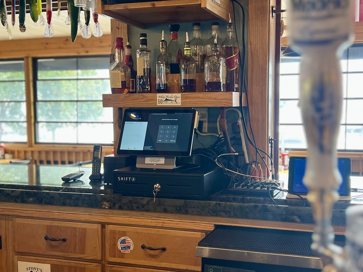 mehank110's tweet photo. Stony's Dockside Bar & Grill is now using the SkyTab POS system by Shift4 to provide faster, more efficient service. #SkyTabPOS #Shift4 #RestaurantTech #ServiceUpgrade #BarAndGrill #HospitalityTech #POSInnovation #CustomerSatisfaction https://t.co/OD0oo1Cz5K
