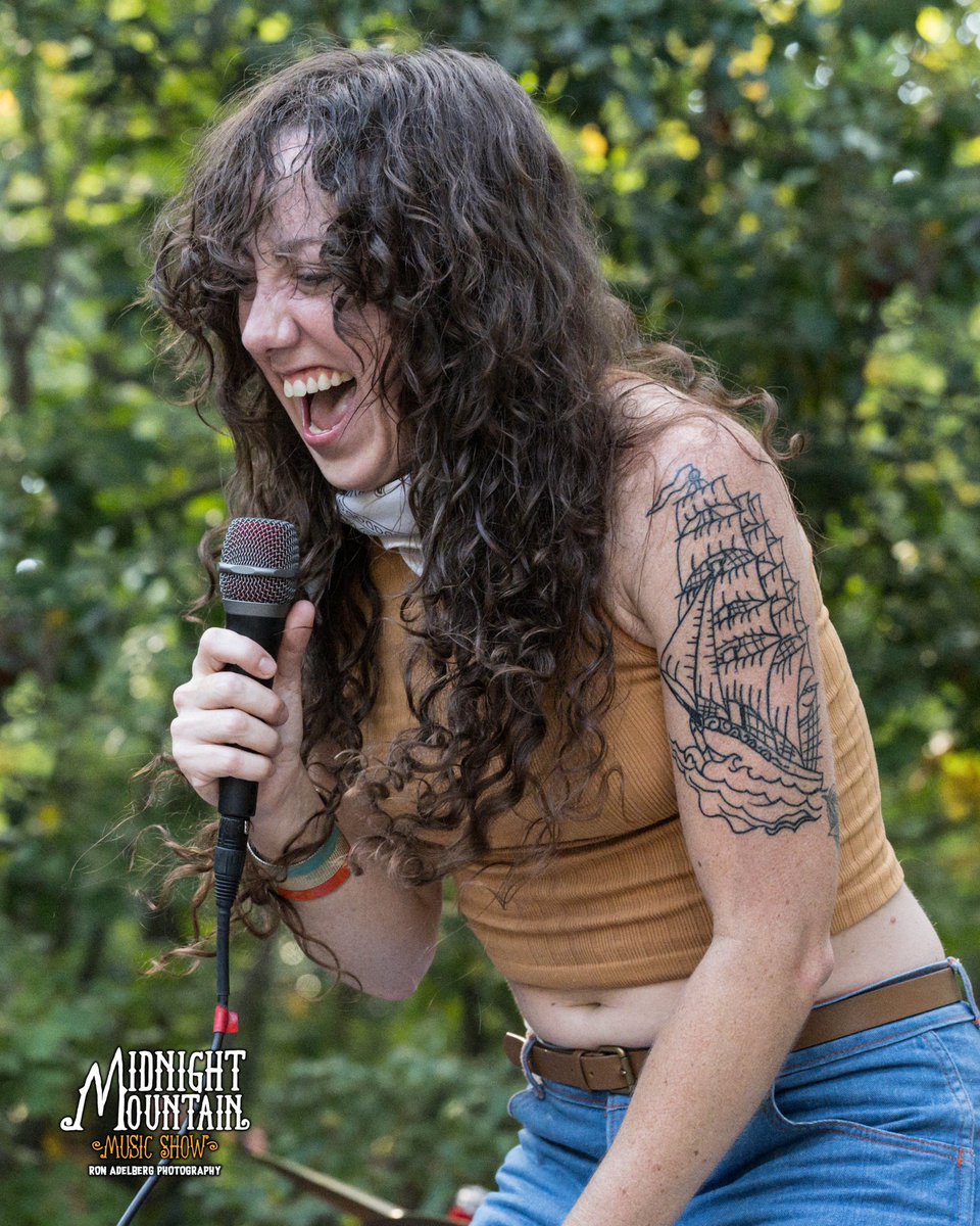 Anyone else feel like screaming? 🫠Come out to a show, we can scream together 🖤 

10/3 at <a href="/118_north/">118 North</a> opening for <a href="/HackensawBoys/">Hackensaw Boys</a>  (duo) 

10/4 at Full Circle Yoga Philly 

10/10 - DM for address (South Philly) w/ Trashboy &amp; Brandish - benefit show for a family in Gaza 🇵🇸 (duo)