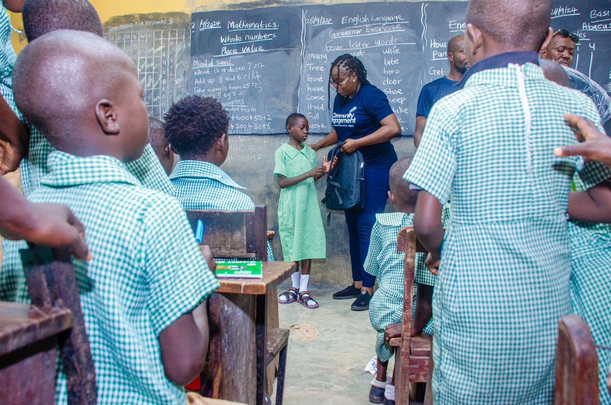 moremiojudu's tweet photo. Shaping Nigeria's education landscape one child at a time.
#backtoschool
#comminityfirst
#BATSTEM https://t.co/emWcdI5LKj