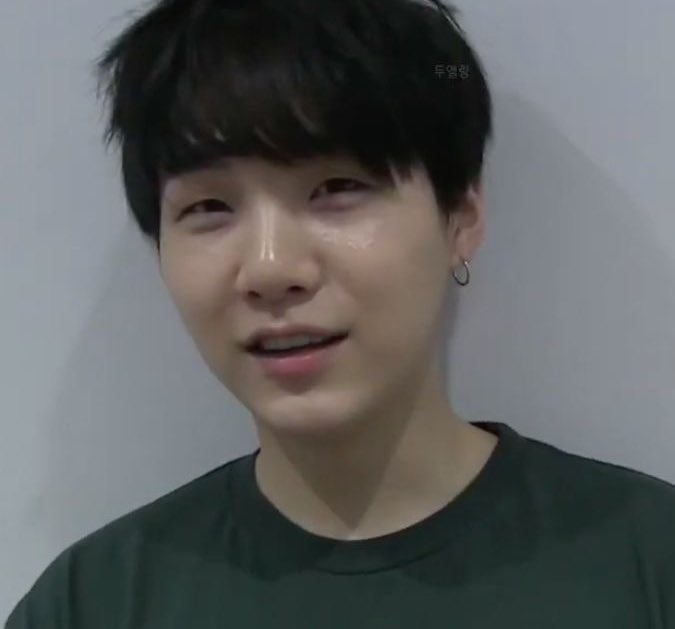 hourly yoongi (@houriysuga) on Twitter photo 