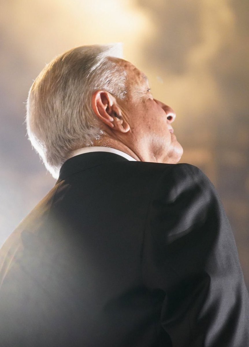 Gracias presidente, <a href="/lopezobrador_/">Andrés Manuel</a>