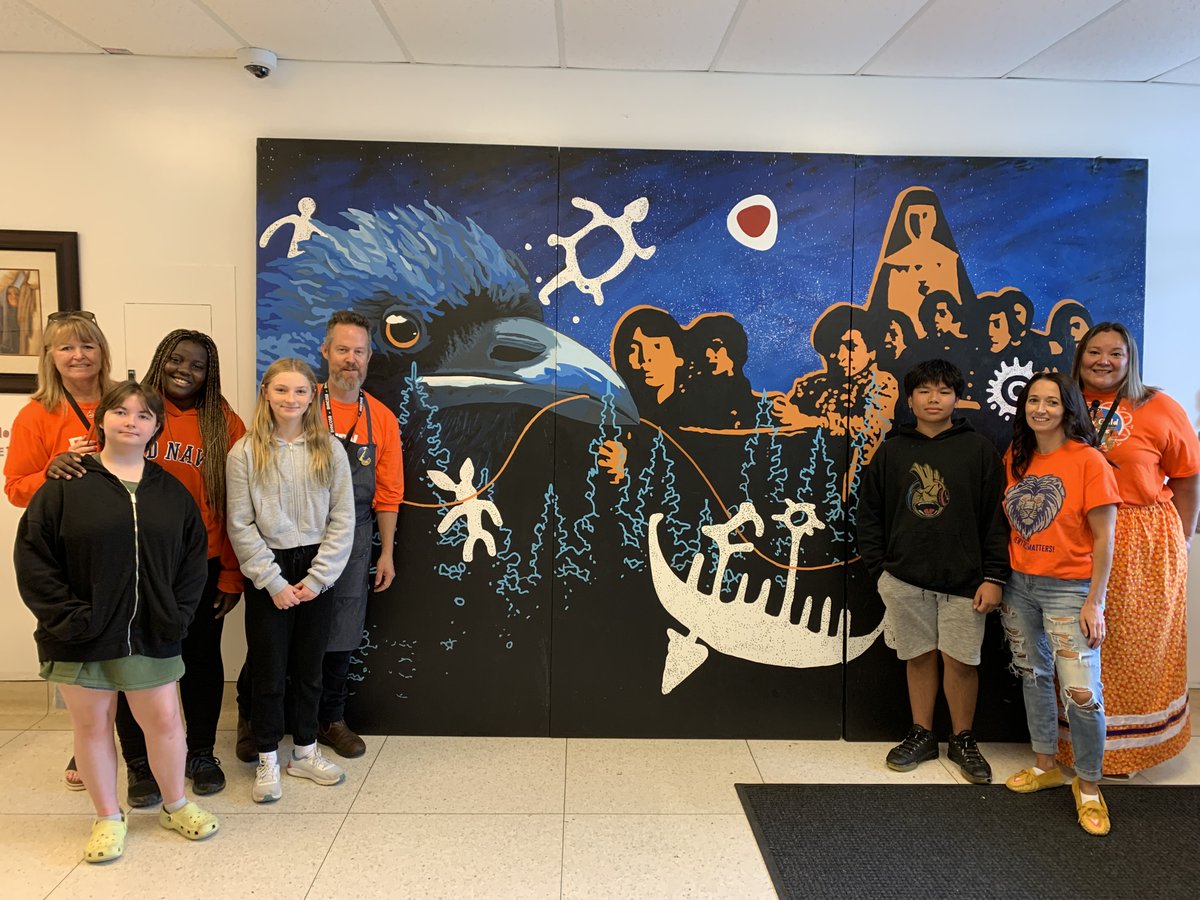 St. Mary's, Hagersville, students were a huge help to Mr. Rait today as he worked to display artist, Michael Barber's mural, entitled "Teachings Lost", in the school foyer. <a href="/bhncdsb/">BHNCDSB</a> <a href="/ARTSbhncdsb/">BHNCDSB Arts</a> <a href="/stmhagersville/">St. Mary's School</a>