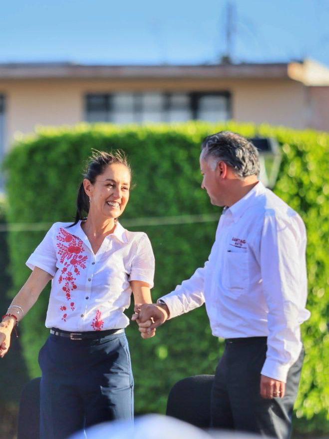 SNietoCastillo's tweet photo. Asumo con orgullo y responsabilidad el cargo que nuestra presidenta electa, la Dra. @Claudiashein me ha conferido al frente del Instituto Mexicano de la Propiedad Industrial (IMPI). Con compromiso y entusiasmo vamos a construir el segundo piso de la #4T. https://t.co/8a499uxZQY