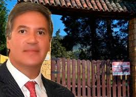 Jesse7022's tweet photo. @Jojare2 Esté se fue en el gobierno del #PIGasus 🐽🦄 https://t.co/tW8wSwTI0R