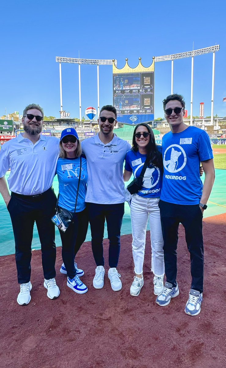 Disappointed the Dbacks missed the postseason, but thrilled to get to cheer for my fave AL team and @UnderdogFantasy partner,  KC Royals. #MLBPostseason #HEYHEYHEYHEY
