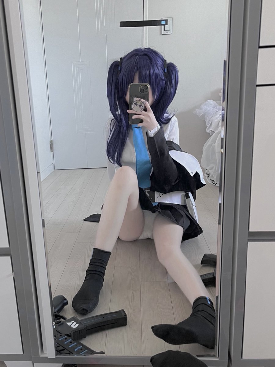 SCandyball87328's tweet photo. #cosplay #teen https://t.co/lcItQ3AL3k