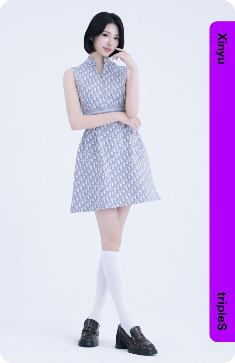 pmnsmmwns's tweet photo. Divine01 First Class Objekt
신위 117Z - 120Z

#周心语 #Xinyu #신위 https://t.co/Fv20oFJG1B