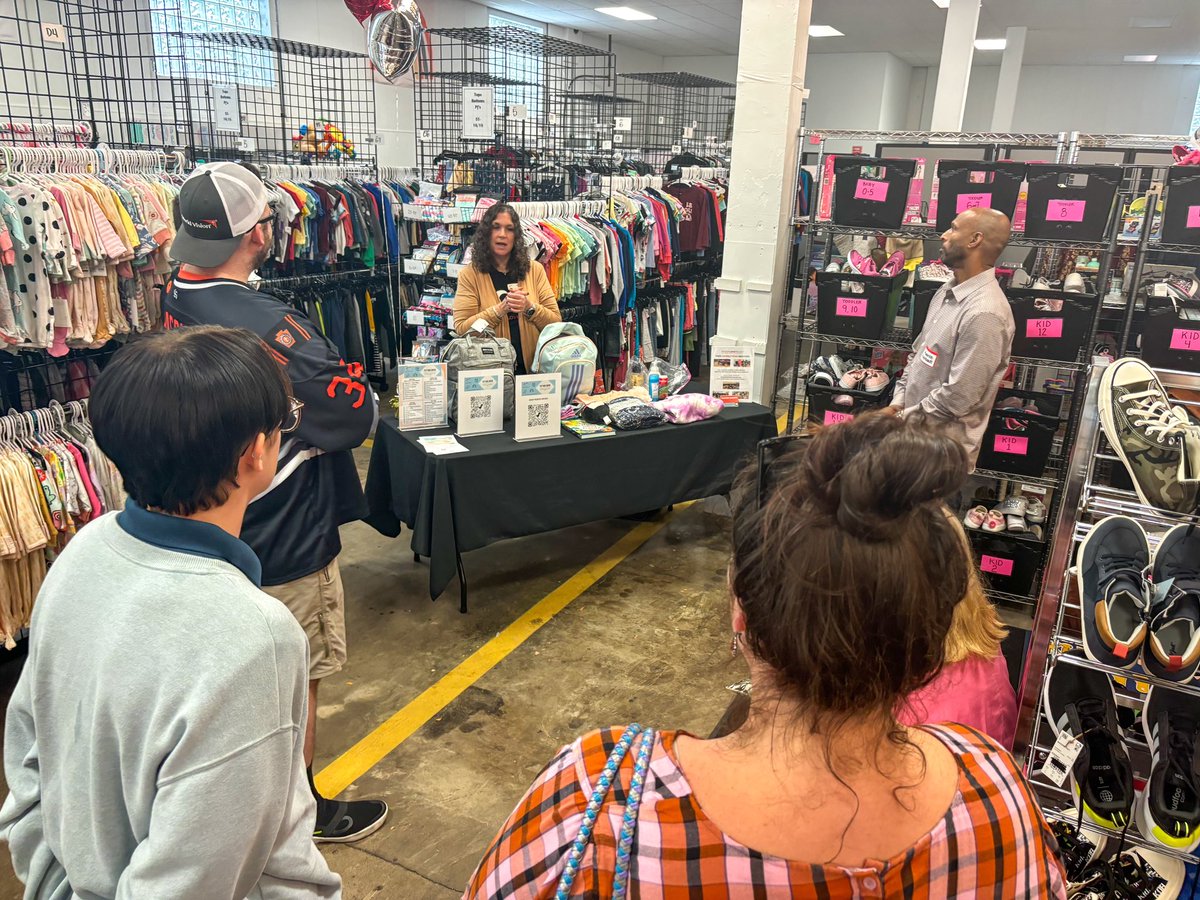 Foster Love Project tweet media