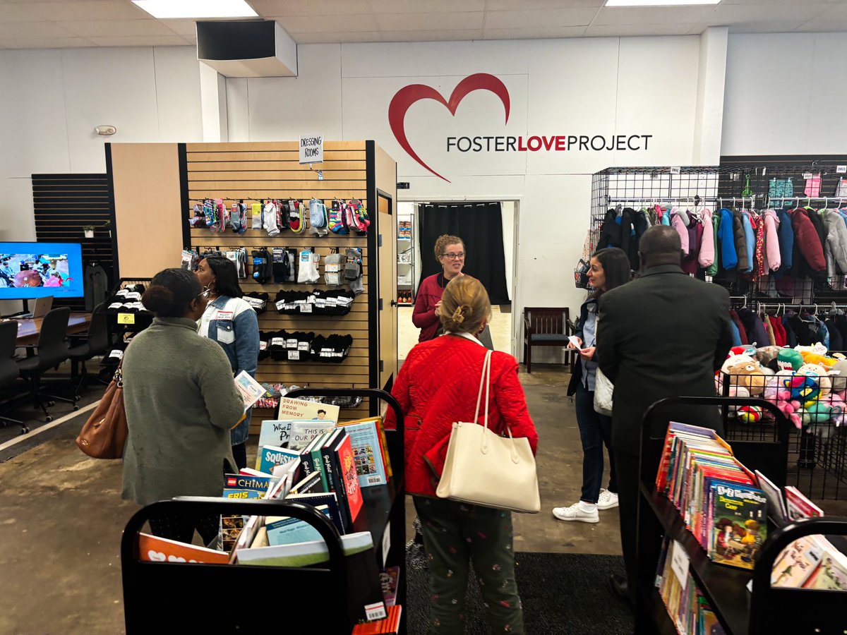 Foster Love Project tweet media