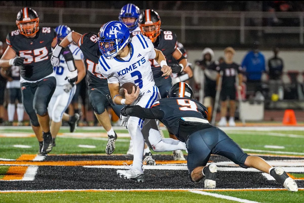 KM Football tweet media