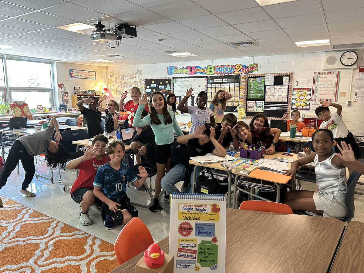 Mrs. Steph Roberts tweet media