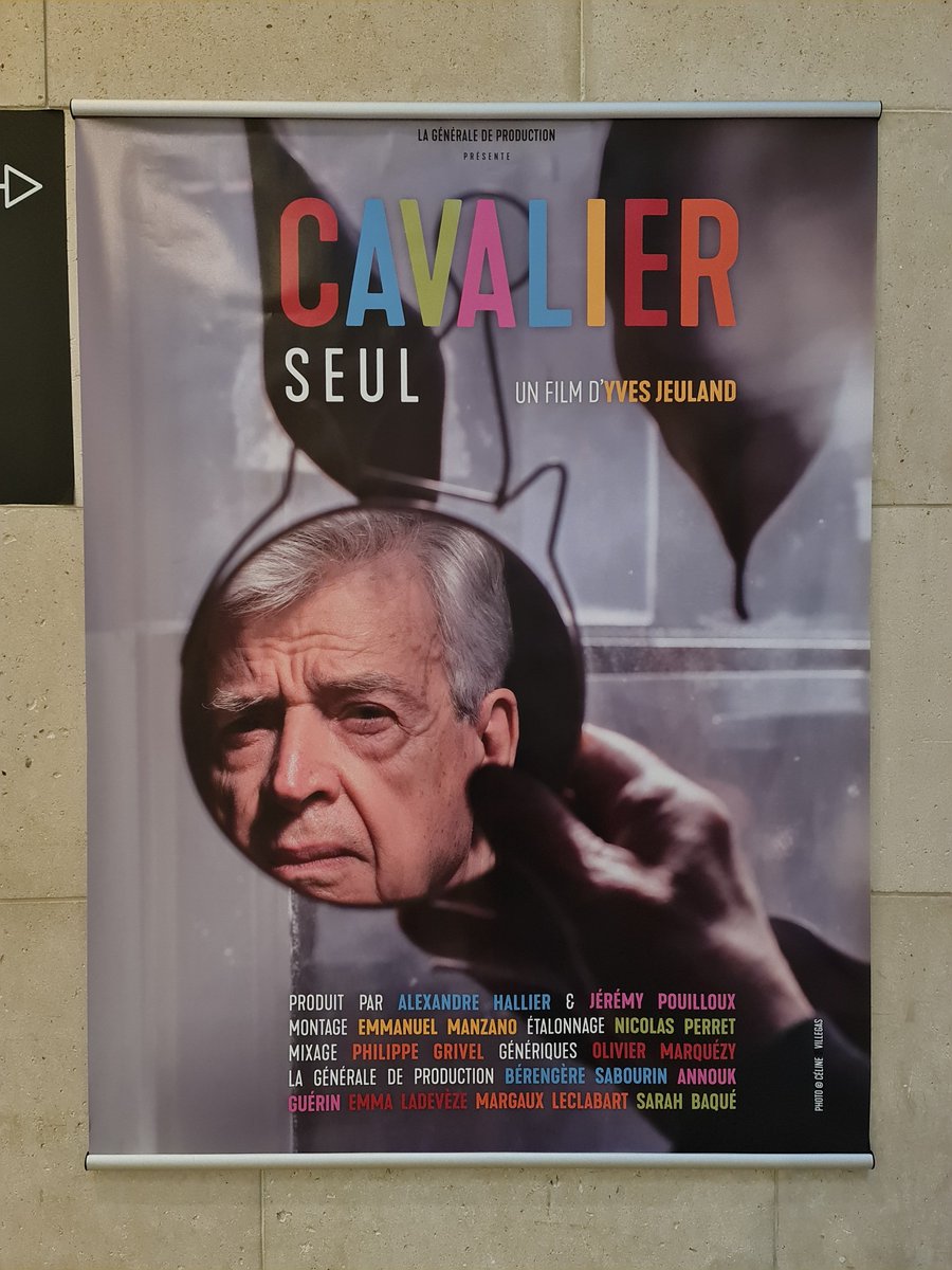 CeliaAtParis's tweet image. 🇫🇷🎬 Cavalier seul d&apos;Yves Jeuland en AVP @cinemathequefr   

📍 51 Rue de Bercy
Produit &amp;amp; distribué par la Générale de production 

#XIIè #cinéma #France #documentaire #huisclos #portrait #filmeur #filmé #renversement #lieu #présence #intimité #vie #pulsion #carrière #anecdote…