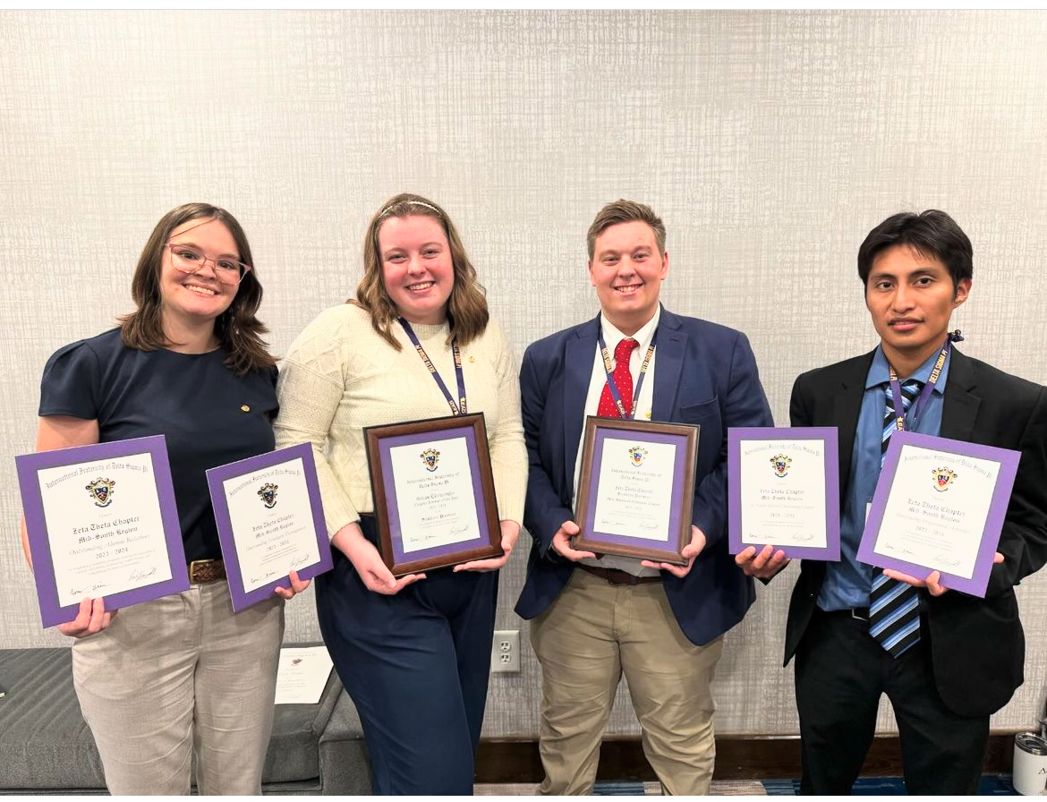 WKUGordonFord's tweet image. Congrats to WKU’s Delta Sigma Pi chapter for their amazing success at the LEAD School in Atlanta! 🏆 They brought home 2 Provincial awards and 4 Regional awards. Way to go! 👏🎉

#DeltaSigmaPi #WKU #Leadership #Awards #GoTops