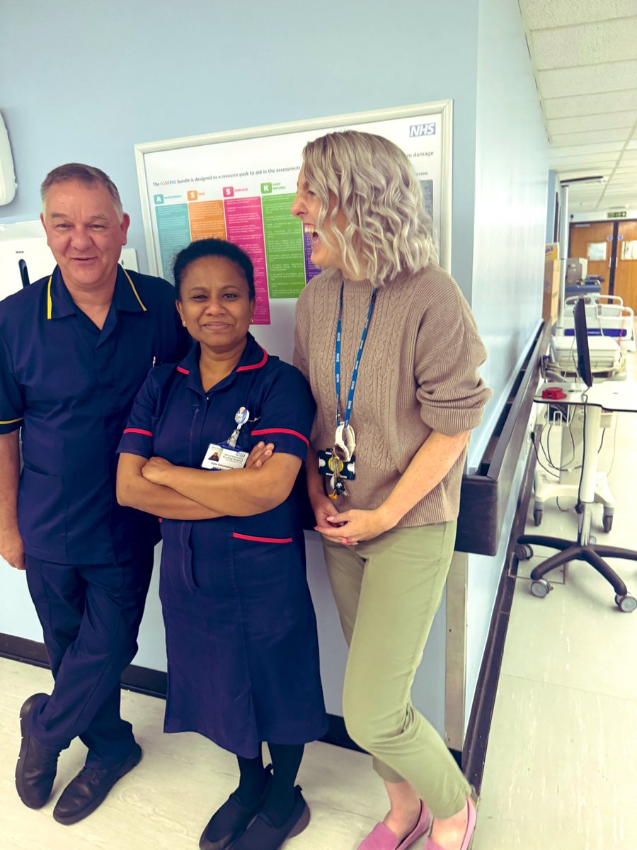 Jo Garzoni tweet media