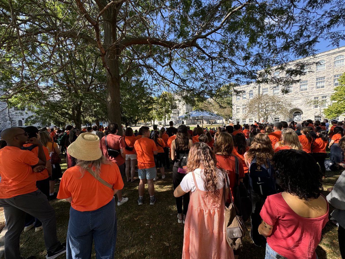National Day for Truth and Reconciliation Sacred Fire ⁦<a href="/queensu/">Queen's University</a>⁩ ⁦
We are asked, what is your next step as we build a future together based on healing and trust?
#EveryChildMatters #NDTR