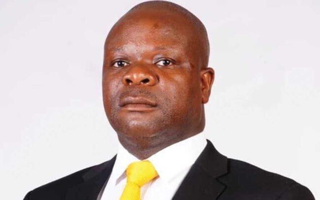 Hon Amos Chibaya has been charged with inciting public violence, a common charge that has been widely used by ZANU-PF to persecute authentic opposition members.

He will appear before the Harare Magistrates’ Court tomorrow morning. 

#FreeAmosChibaya