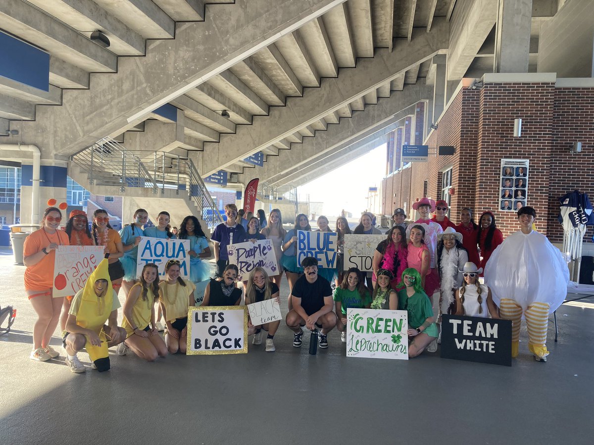 MNHS PALS🧡💙 tweet media