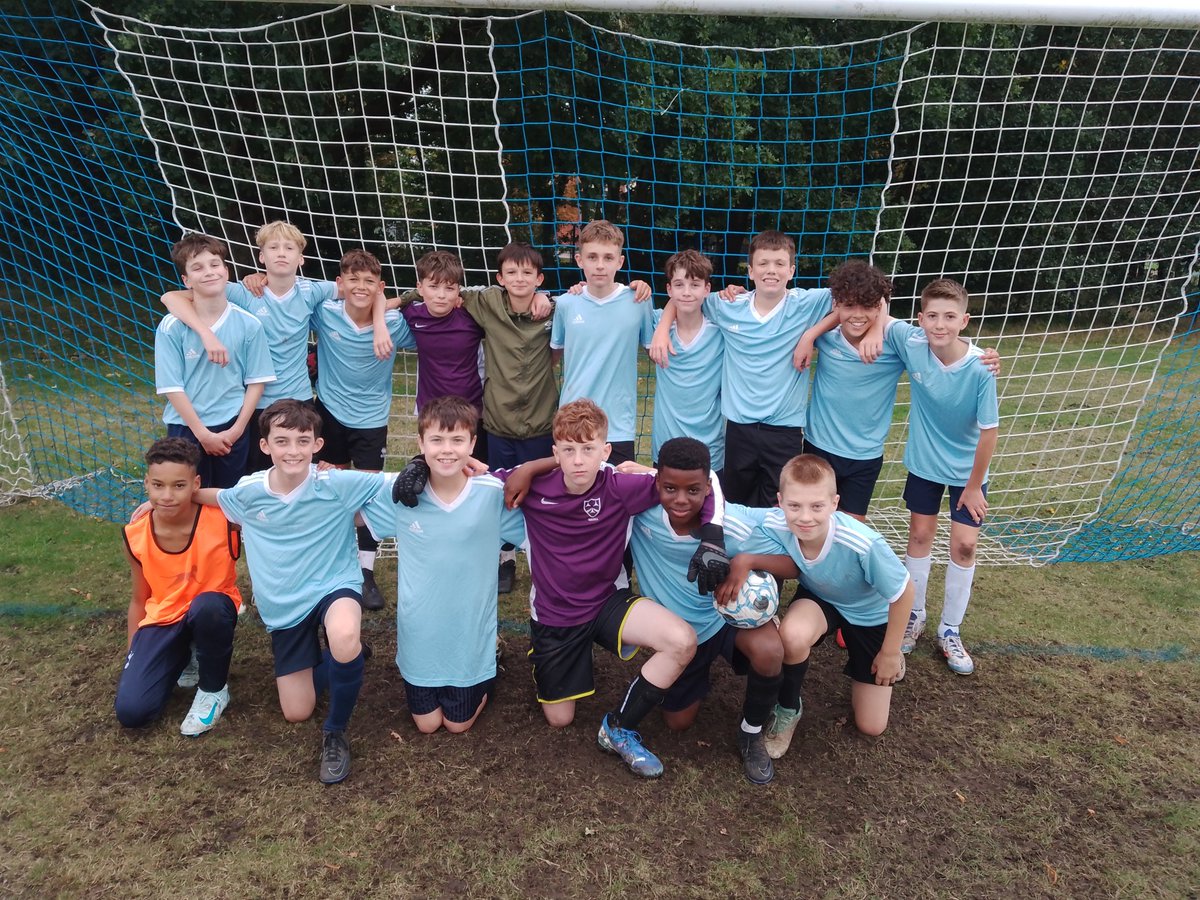 30/09/24. The Year 8 Boys Football team win 4-0 vs Farnham Heath End. The scorers were Riley (2), Ronnie and Tino. Harry was the POTM.

Thank you to all students who played 😊
