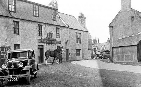tourscotland's tweet photo. Tour #Scotland wee travel video Blog of old photography of #Oldmeldrum, commonly known as #Meldrum, a village and parish in #Formartine area of #Aberdeenshire. Home to one of the oldest whisky distilleries Have an ancestry, genealogy family history visit https://t.co/Tw1yhHYnOc https://t.co/D6k0Yn13tw