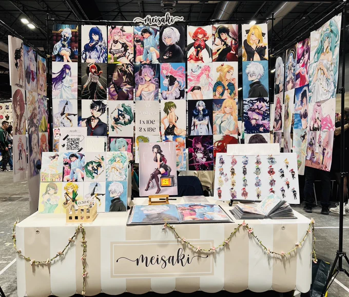 it's been a hot minute since i opened my 𝐨𝐧𝐥𝐢𝐧𝐞 𝐬𝐡𝐨𝐩, so i'm gonna start preparing it tomorrow! ଘ(੭ˊᵕˋ)੭i have TONS of new prints in both A5 &amp; A3 size, plus a very limited quantity (8 i think?) of A2 sized Muse Miku!I'll announce the opening date in october asap  
