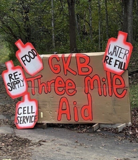 Wendigoon8's tweet photo. The damage to the Appalachians is brutal but I have seen countless examples of people trying to get supplies in and coordinating care and assistance for the locals. The moment something happened, everyone helped those who needed it. Always proud to be a mountain man. God is good. https://t.co/hYtWBAZViJ