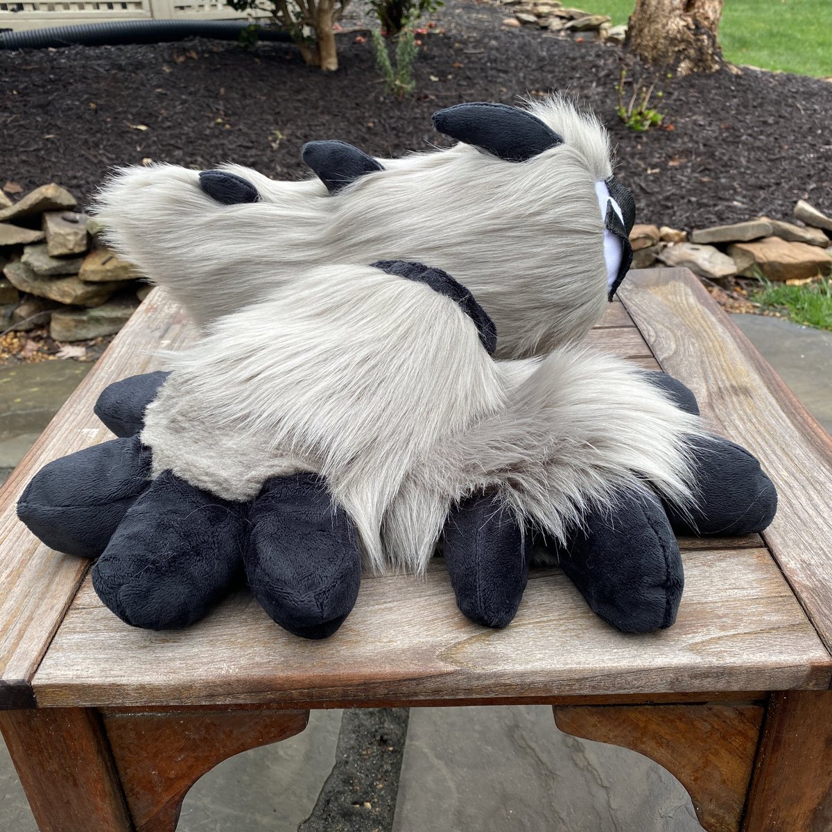 Hax_Creative's tweet photo. Tail and paws sold as a set in 2021 https://t.co/P4R2kRApmK