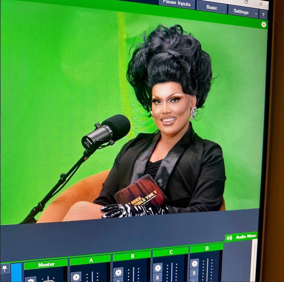 Tomara Thomas &amp; Michael Marouli stun for their new podcast, "One Mike, Double The T", now streaming everywhere.