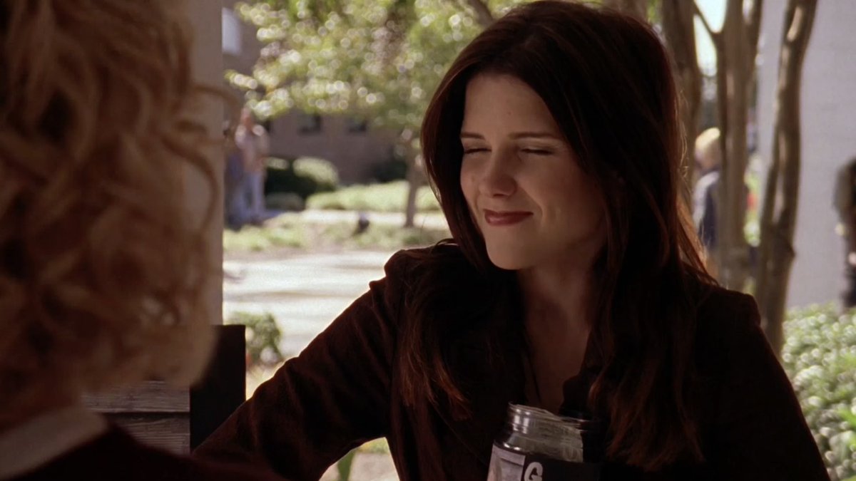 brookethinkr's tweet photo. 21 years of brooke davis today! <3 https://t.co/RNkf9qFKtm