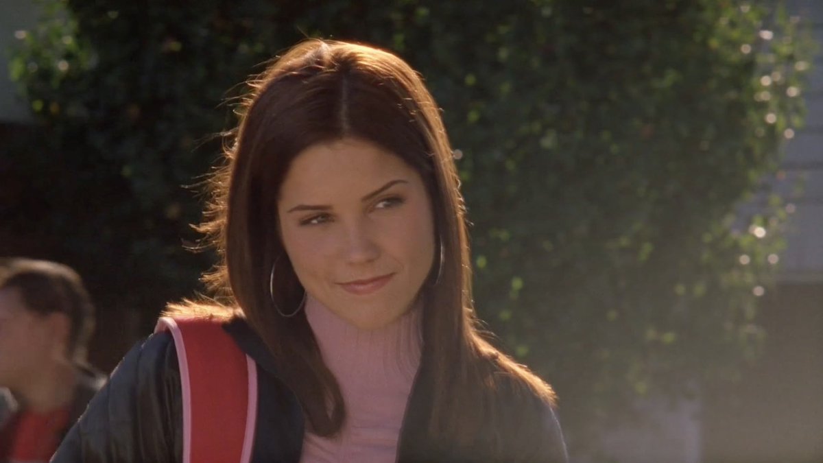 brookethinkr's tweet photo. 21 years of brooke davis today! <3 https://t.co/RNkf9qFKtm