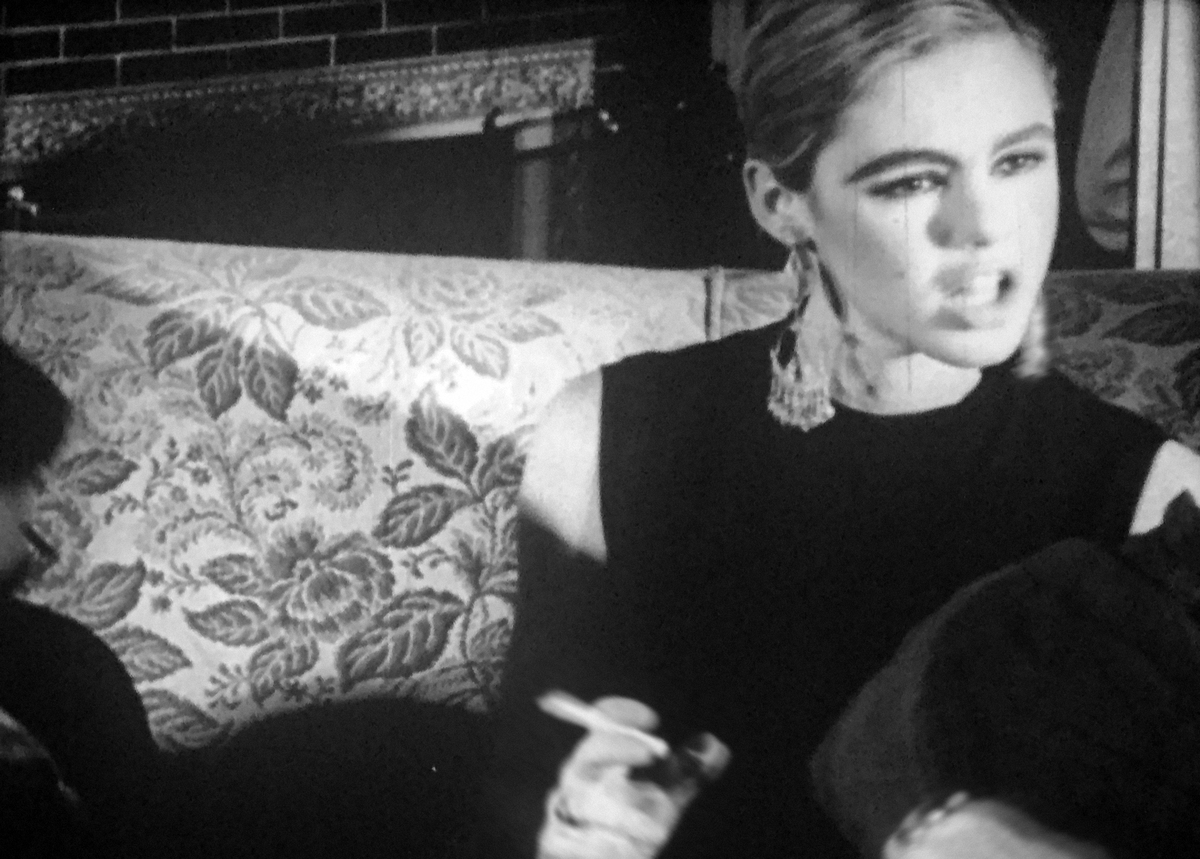 TheEdieSedgwick's tweet photo. Edie Sedgwick in Andy Warhol's "Afternoon," 1965. Although a reel of "Afternoon" appeared in the original version of "Chelsea Girls," it was actually filmed at Edie's East 63rd Street apartment and not The Chelsea Hotel. Edie asked to have the reel taken out. https://t.co/fnzBdRvn6p