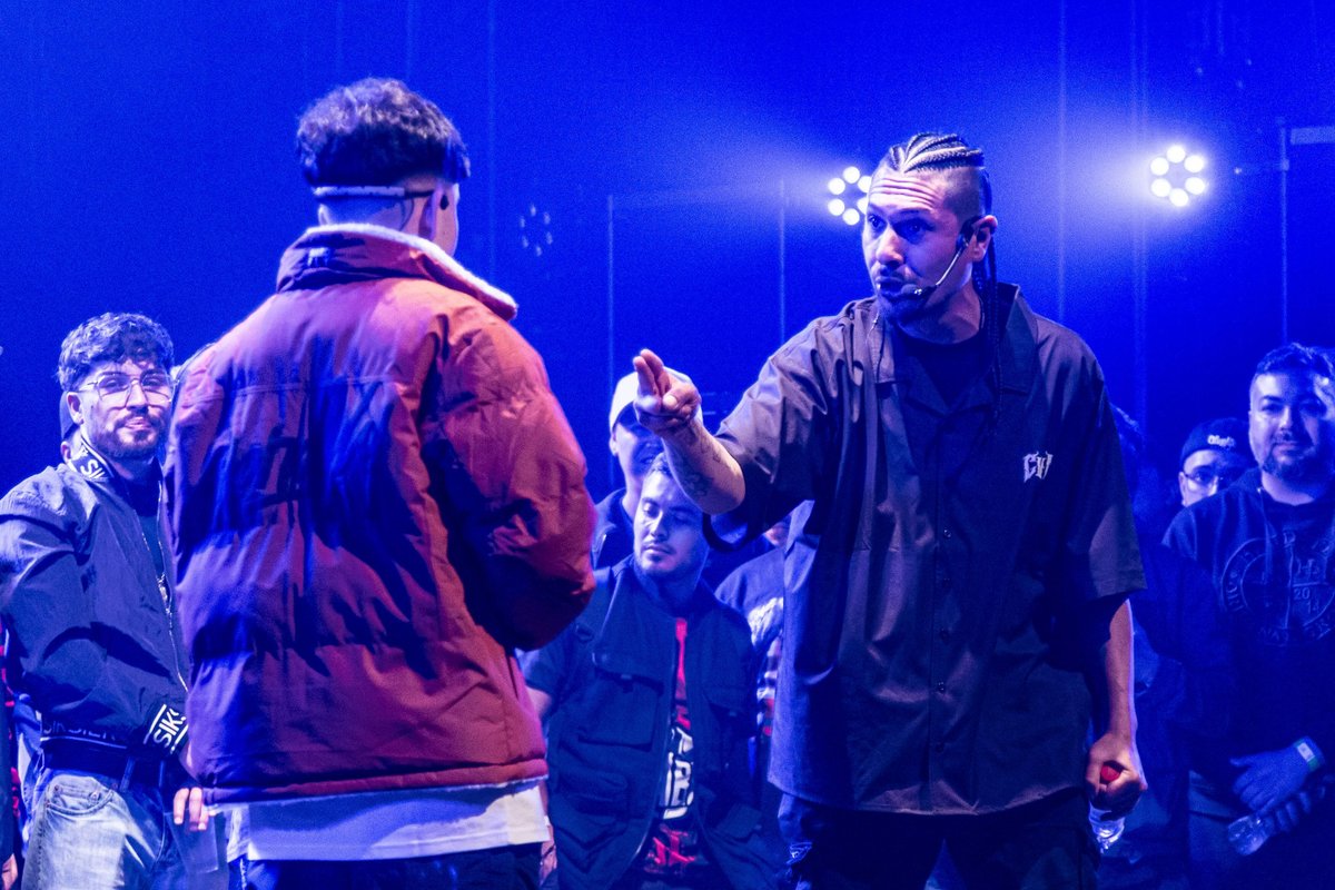 Centro_Ceina's tweet image. ¡La segunda edición de BARRABASE presente en #CEINA! 🔥 Agradecemos a todos los asistentes que estuvieron presentes en este evento de batallas escritas, un punto de encuentro para la creatividad, destacando la profundidad y la riqueza del rap chileno 🎤