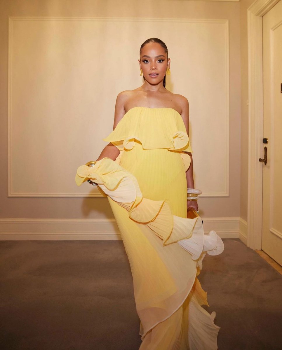 YallLuvCris's tweet photo. Bianca Lawson https://t.co/0rvB6ERx2Z
