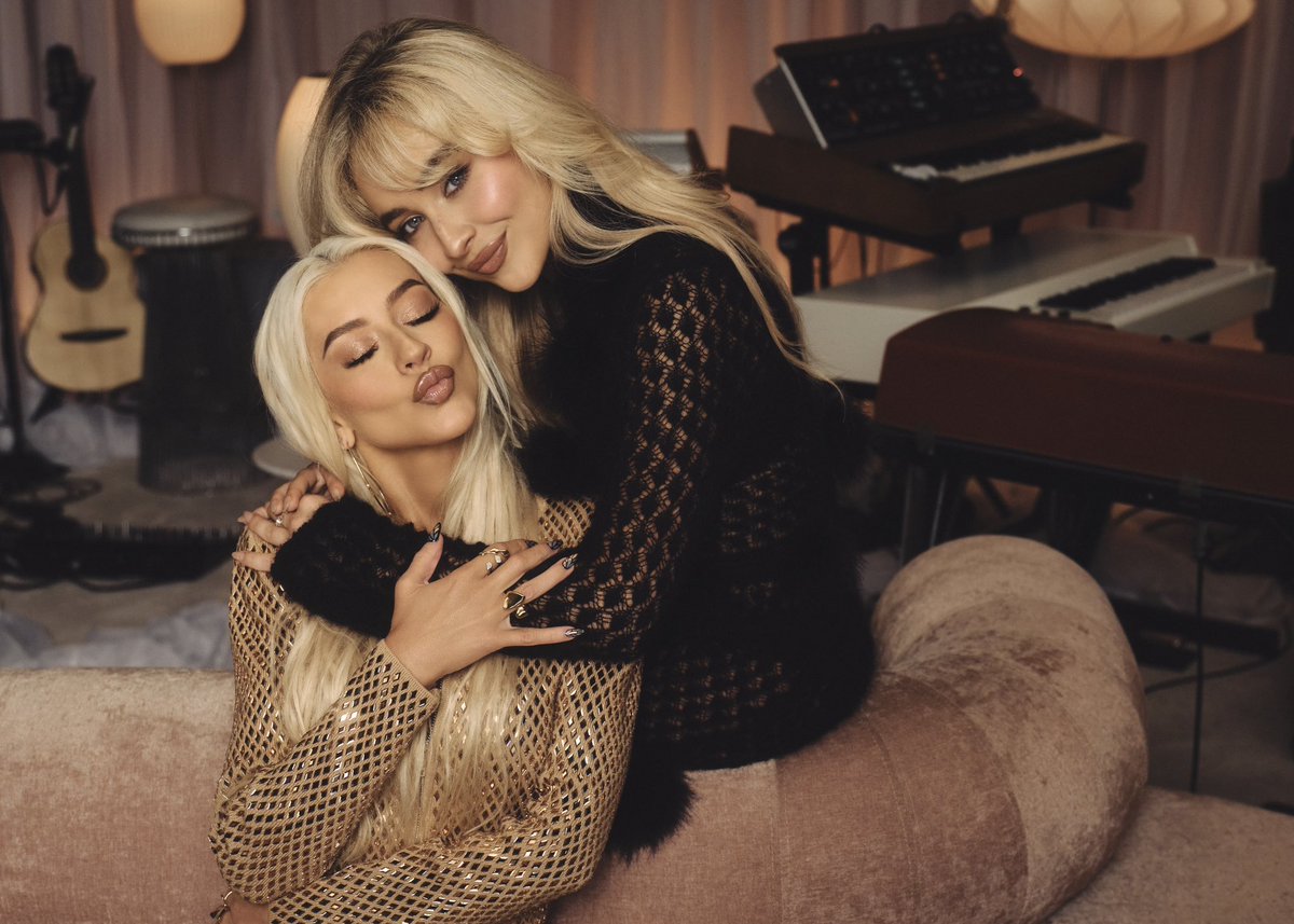 Christina Aguilera's Hairstylist On Her Sleek Grammy Look | Marie Claire, image size:1200x857