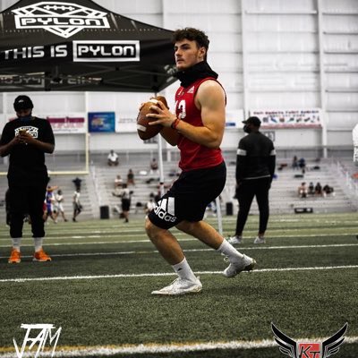 JC STAR SPOTLIGHT⭐️:  Chase Vehmeyer - 19-21 259 yds 3 TD’s + Win