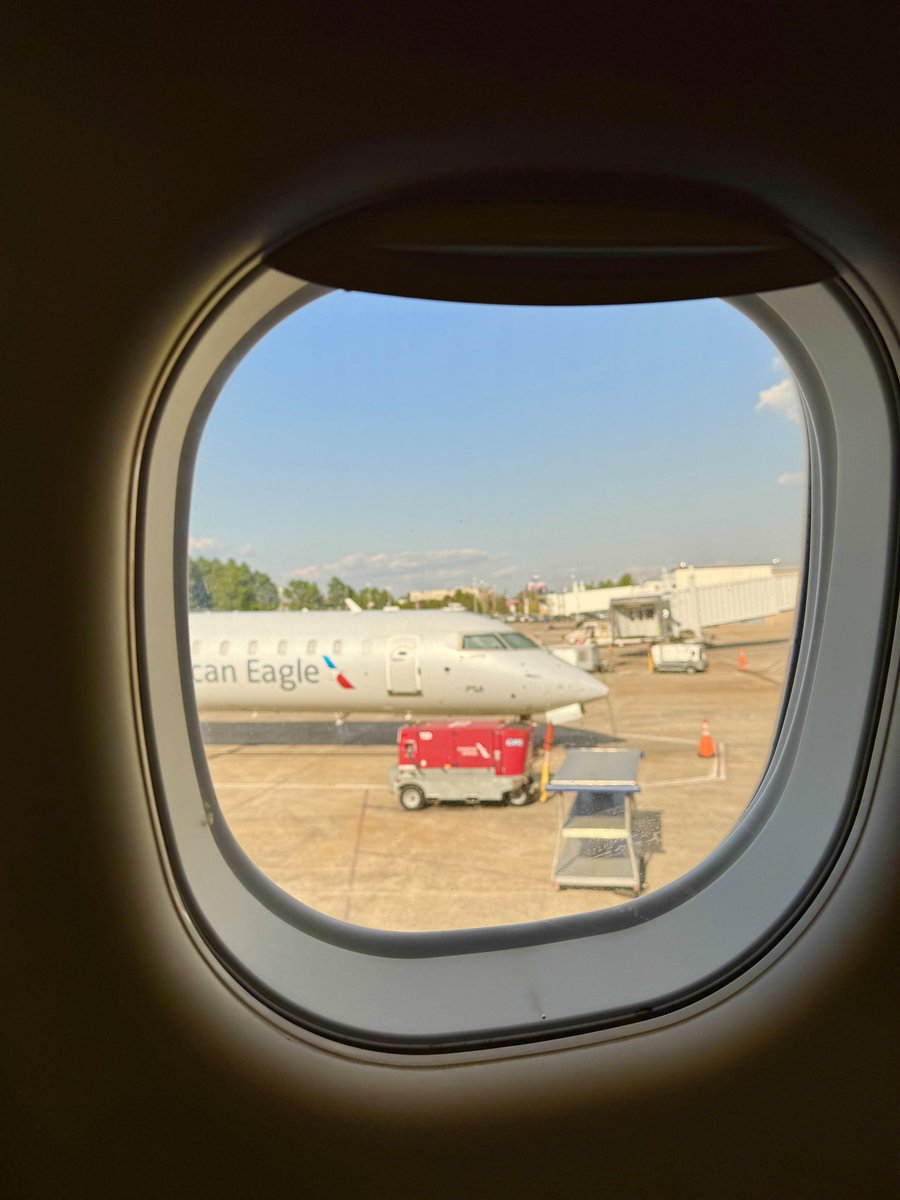 Goodbye

#FlyShreveport