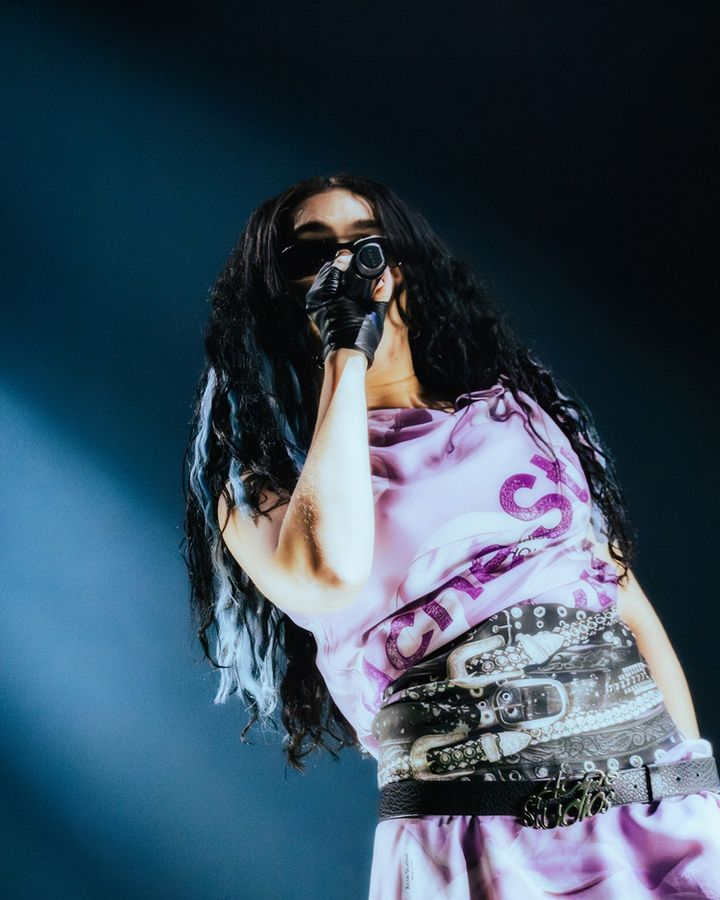 xcxsource's tweet photo. Charli xcx in custom Acne Studios at #SweatTourBoston
๐ธ: @jfinophoto https://t.co/wI4lNysMru