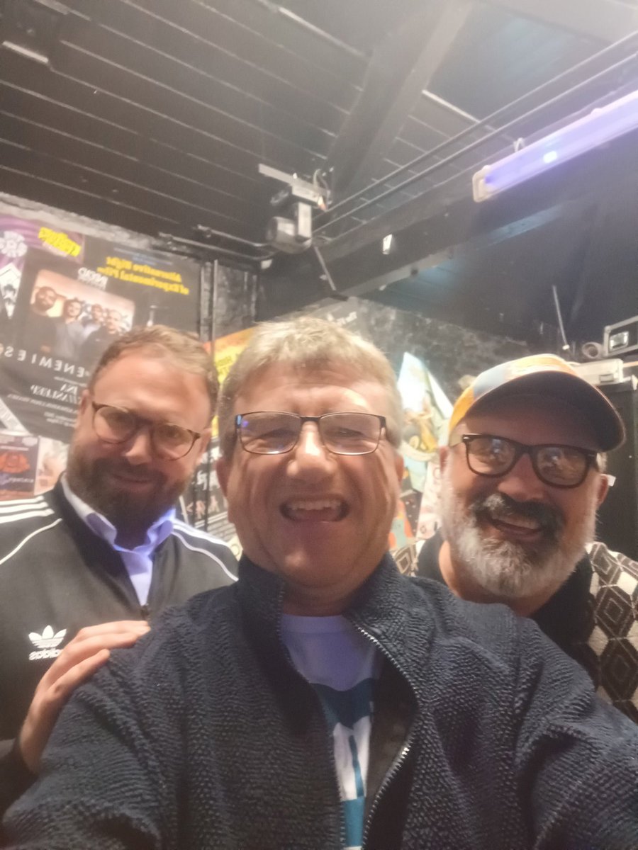 Richard Gill (@rw_gill) on Twitter photo Wonderful night at <a href="/OTBcomedy/">OTB Comedy Club</a>, Kingston with the amazing John Kearns, <a href="/rohanloncomedy/">Rory o Hanlon -</a>, Jonathan Kogan, Mike Sheers and MC <a href="/IamRichWilson/">Rich Wilson</a>. Great company as ever with John Fahey.
A Rich Comic Life 1974 - 2024 (arichcomiclife.blog)
Celebrating 50 years watching stand up comedy Wonderful night at <a href="/OTBcomedy/">OTB Comedy Club</a>, Kingston with the amazing John Kearns, <a href="/rohanloncomedy/">Rory o Hanlon -</a>, Jonathan Kogan, Mike Sheers and MC <a href="/IamRichWilson/">Rich Wilson</a>. Great company as ever with John Fahey.
A Rich Comic Life 1974 - 2024 (arichcomiclife.blog)
Celebrating 50 years watching stand up comedy