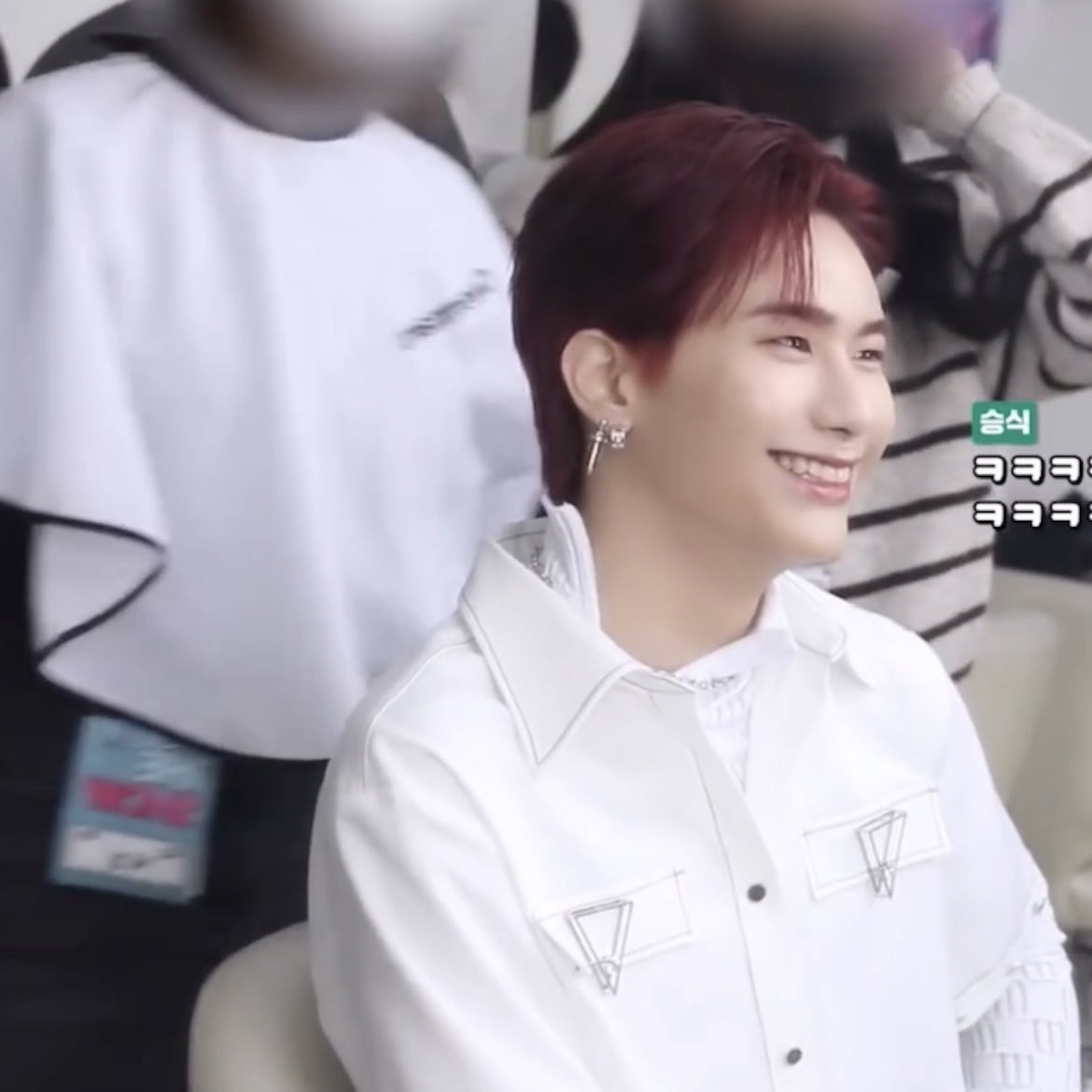 he holds the whole universe in his eyes