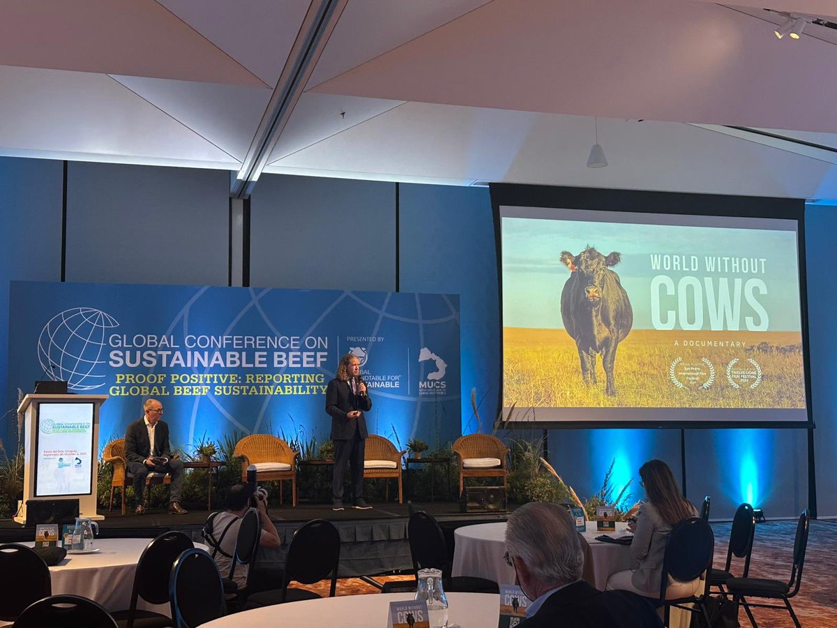 Dr Mark Lyon introducing the premier of his documentary #worldwithoutcows at the Global Roundtable for Sustainable Beef 2024 conference 

youtu.be/nz4D7CIXZ5Y?si…

#beef #SustainableFarming #agtech #climate #AgriTech #agribusiness #foodsecurity #feedtheworld