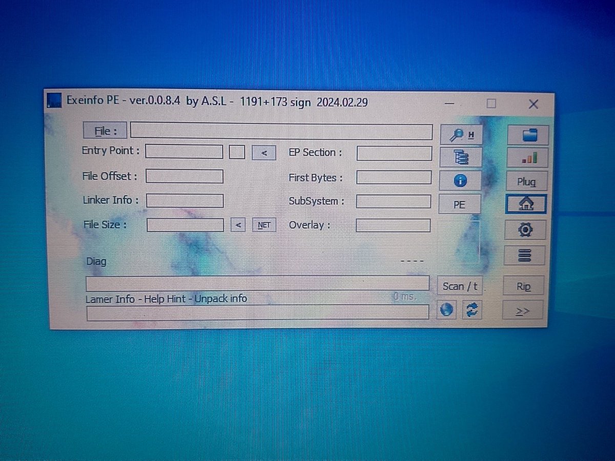 Dreal_haylee's tweet image. 🚨 Day 17 of my 
#CybersecurityLearningStreak 
Today was all about Malware Analysis! Set up a sandbox with #FLAREVM, worked with tools like PEStudio, CFF Explorer, Exeinfo PE, HxD, and more, to successfully identify Portable Executable (PE) Malware.

Onwards and upwards! 🔥