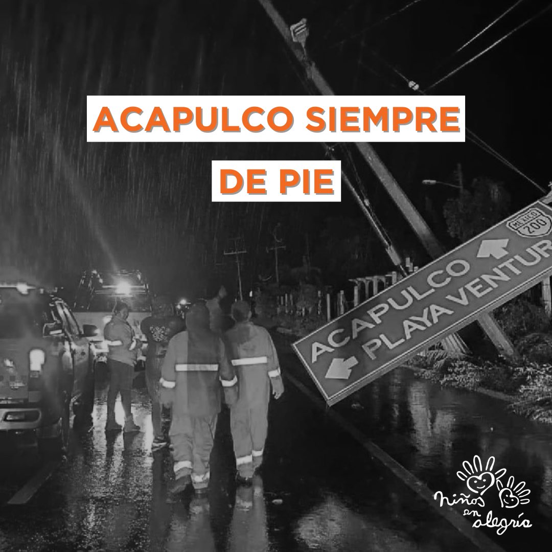 Acapulco siempre de pie. 

#acapulco