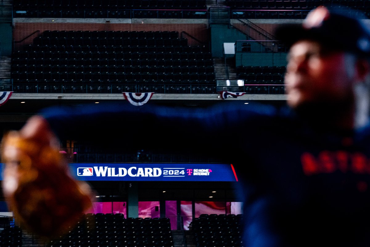 astros's tweet photo. One mission. 

#Relentless x https://t.co/qeWI2w4RkL https://t.co/ODLoSsTCOK