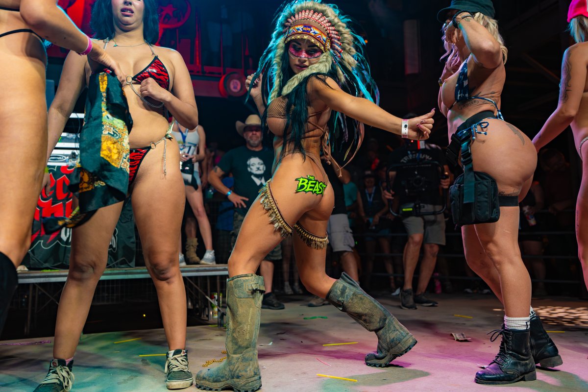 SKUM TALES follow for all the mayhem check out full uncensored video on patreon 
patreon.com/posts/rednecks…